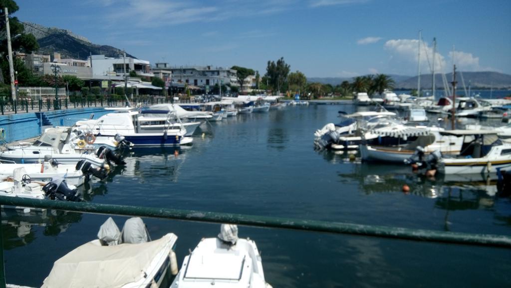 Villa George - Family Holidays Неа-Макри Экстерьер фото