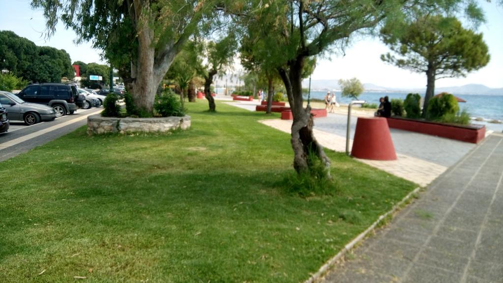 Villa George - Family Holidays Неа-Макри Экстерьер фото